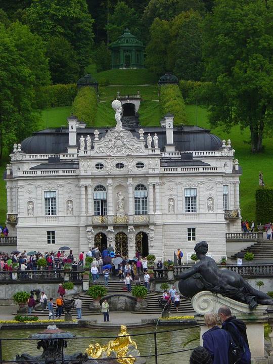 7 linderhof front.JPG